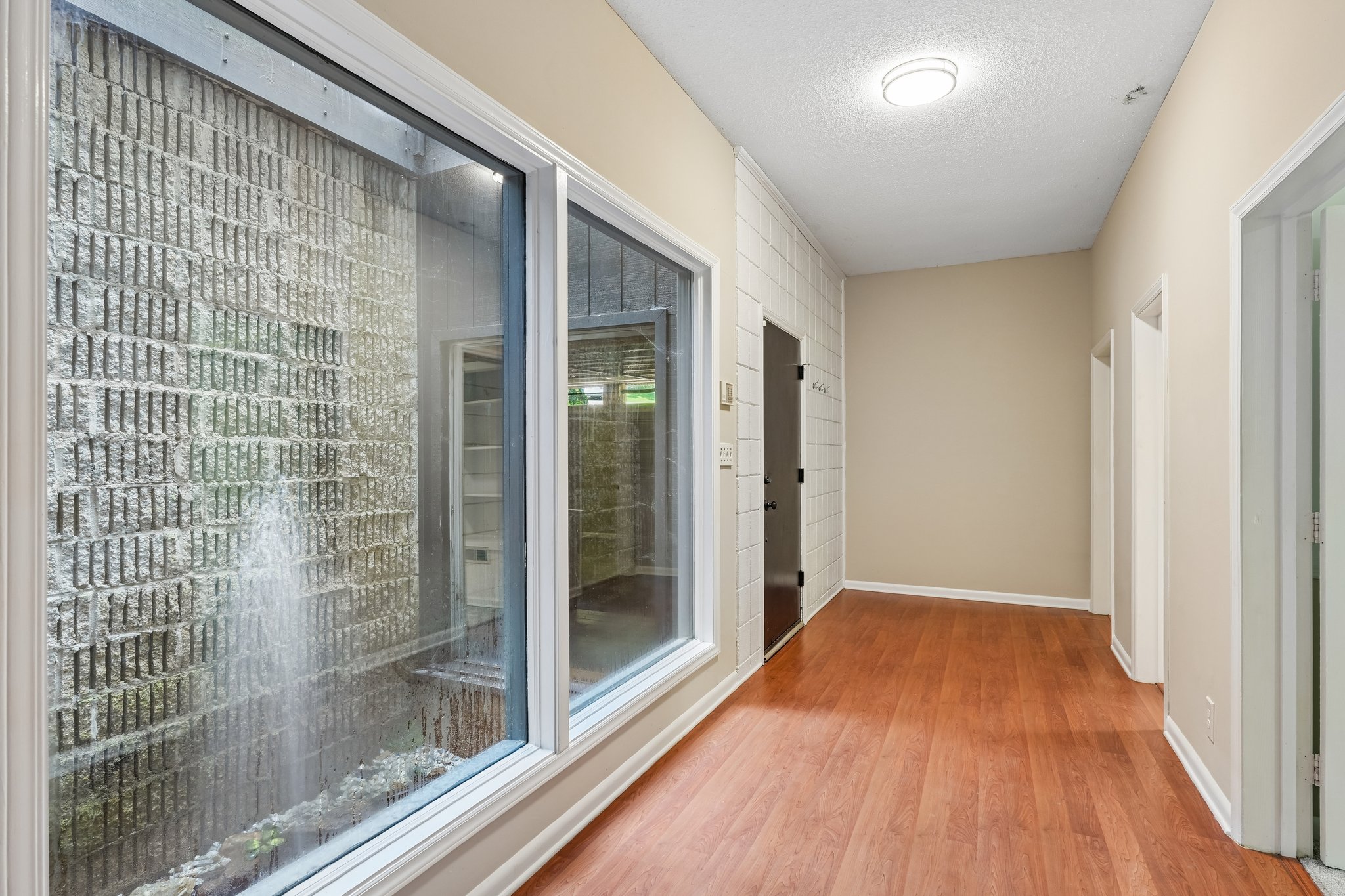 Robinwood Dr-S2907-075.jpg