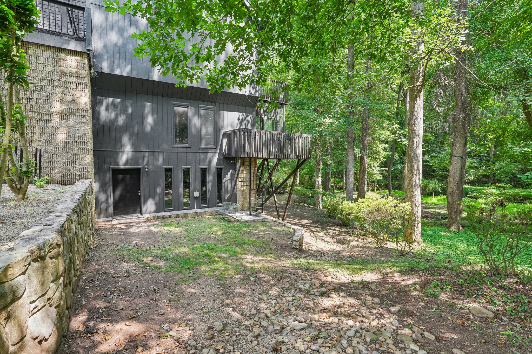 Robinwood Dr-S2907-095.jpg