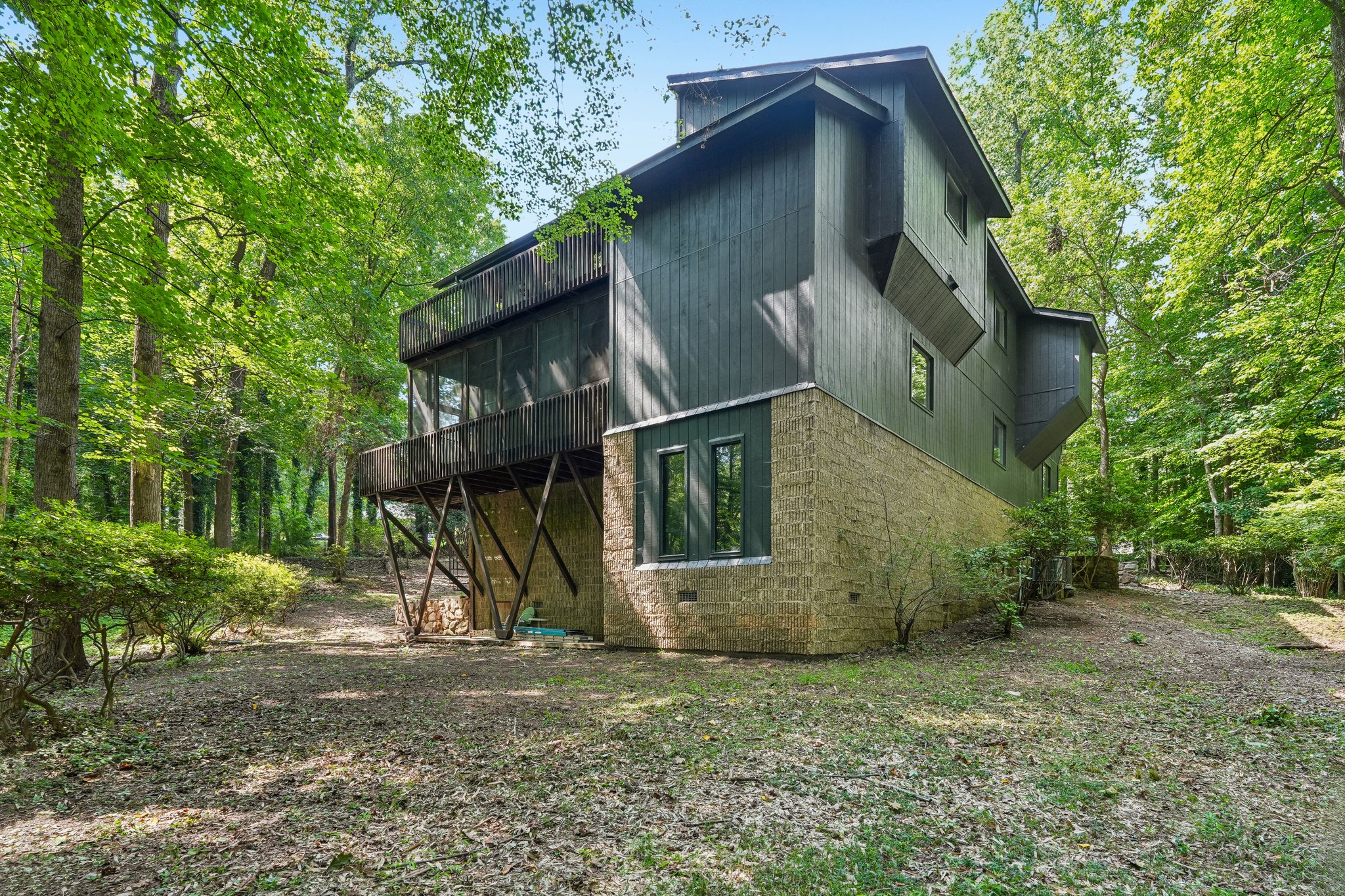 Robinwood Dr-S2907-098.jpg