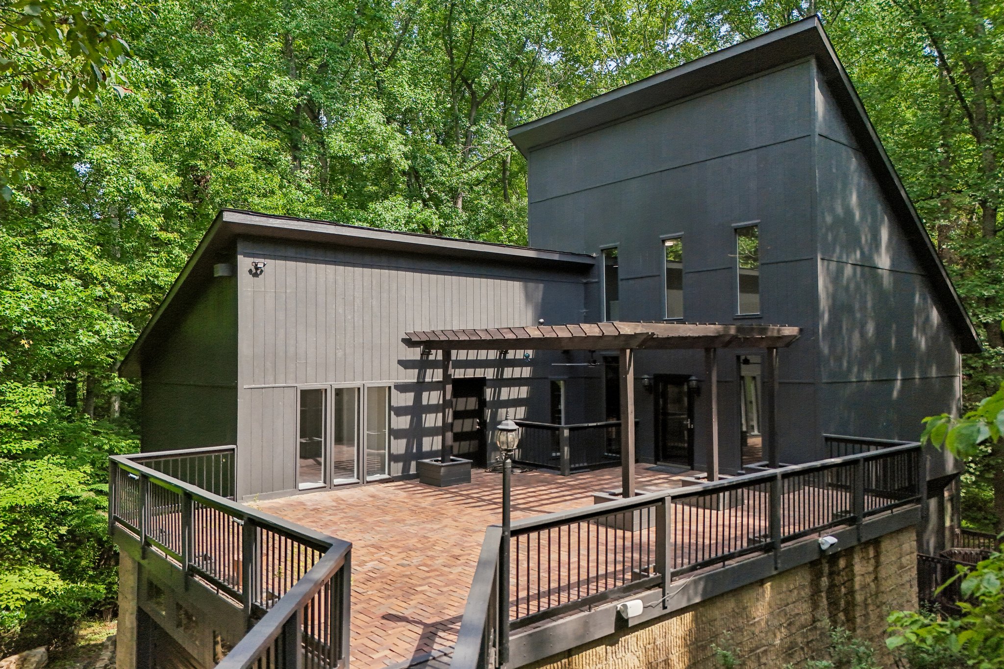 Robinwood Dr-S2907-102.jpg