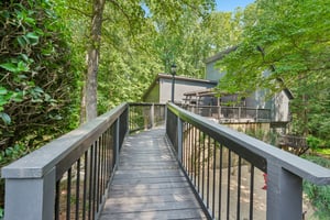 Robinwood Dr-S2907-008.jpg