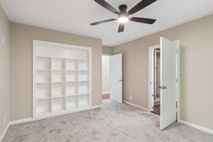 Robinwood Dr-S2907-060.jpg