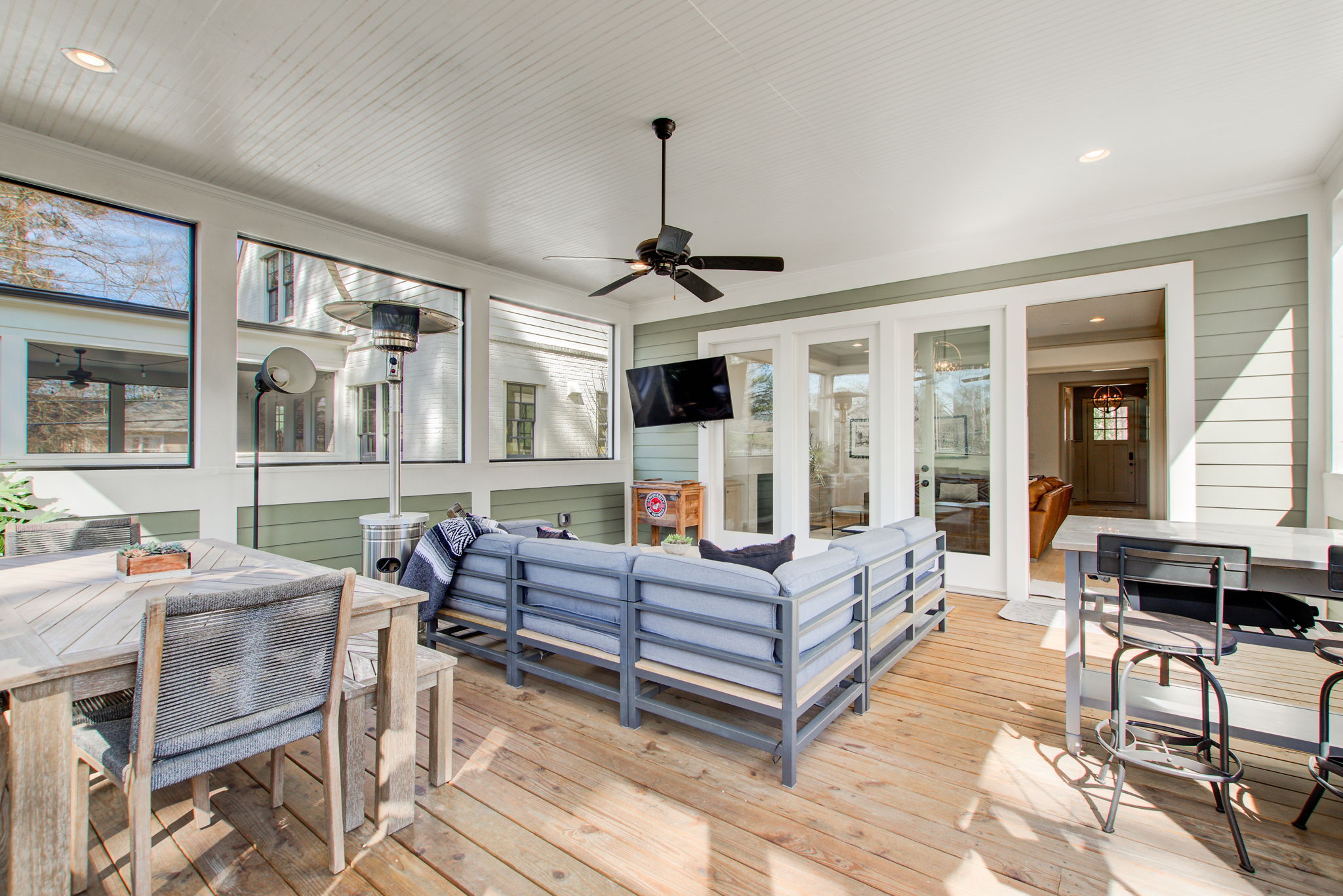 18 Sunporch C