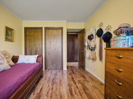  Photo 37