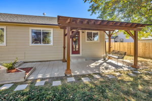 Grill Out With Family in Friends on Nice Evenings