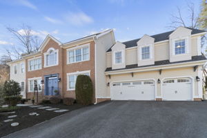 407 Woodland Estates Way, Millersville, MD 21108, USA Photo 3