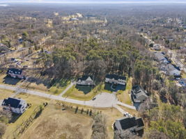 407 Woodland Estates Way, Millersville, MD 21108, USA Photo 10