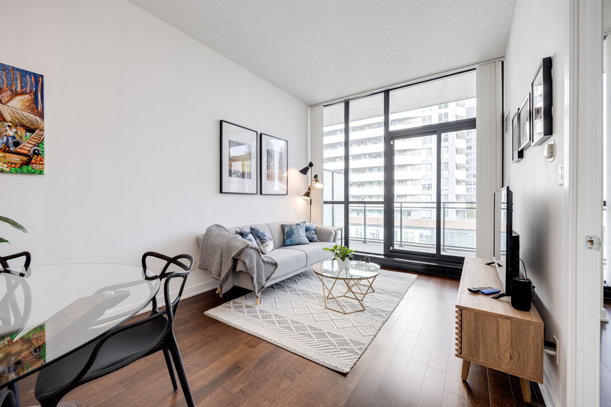 Mississauga property showcase — delivered property photograph 12