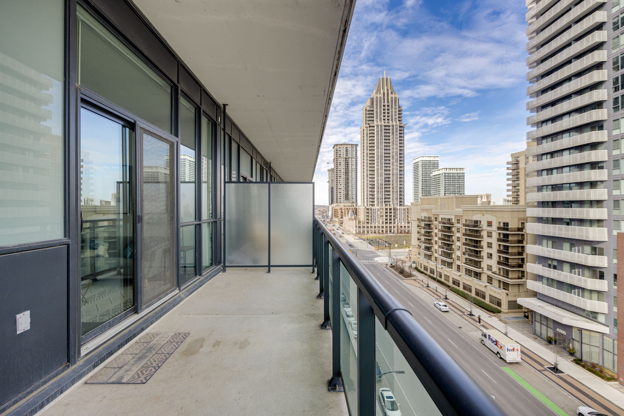 Mississauga property showcase — delivered property photograph 22