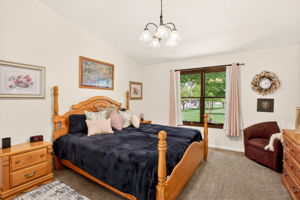  Photo 51