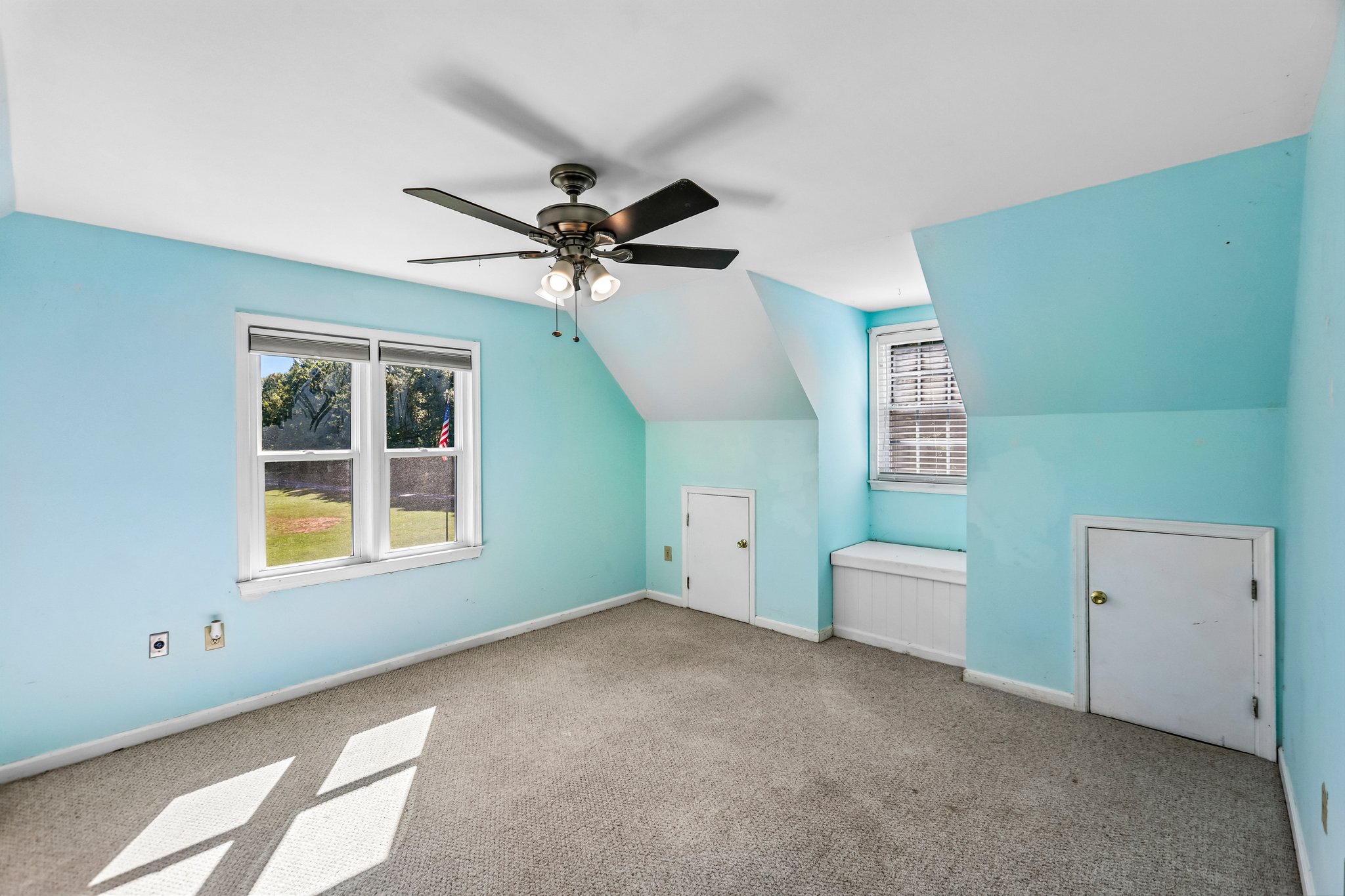 Raney Way-S2110-014.jpg