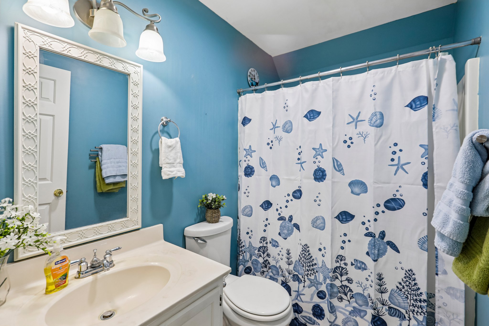 Raney Way-S2110-016.jpg