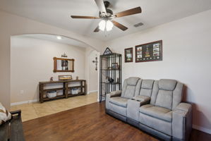 Den,vlibrary, office or formal dining room