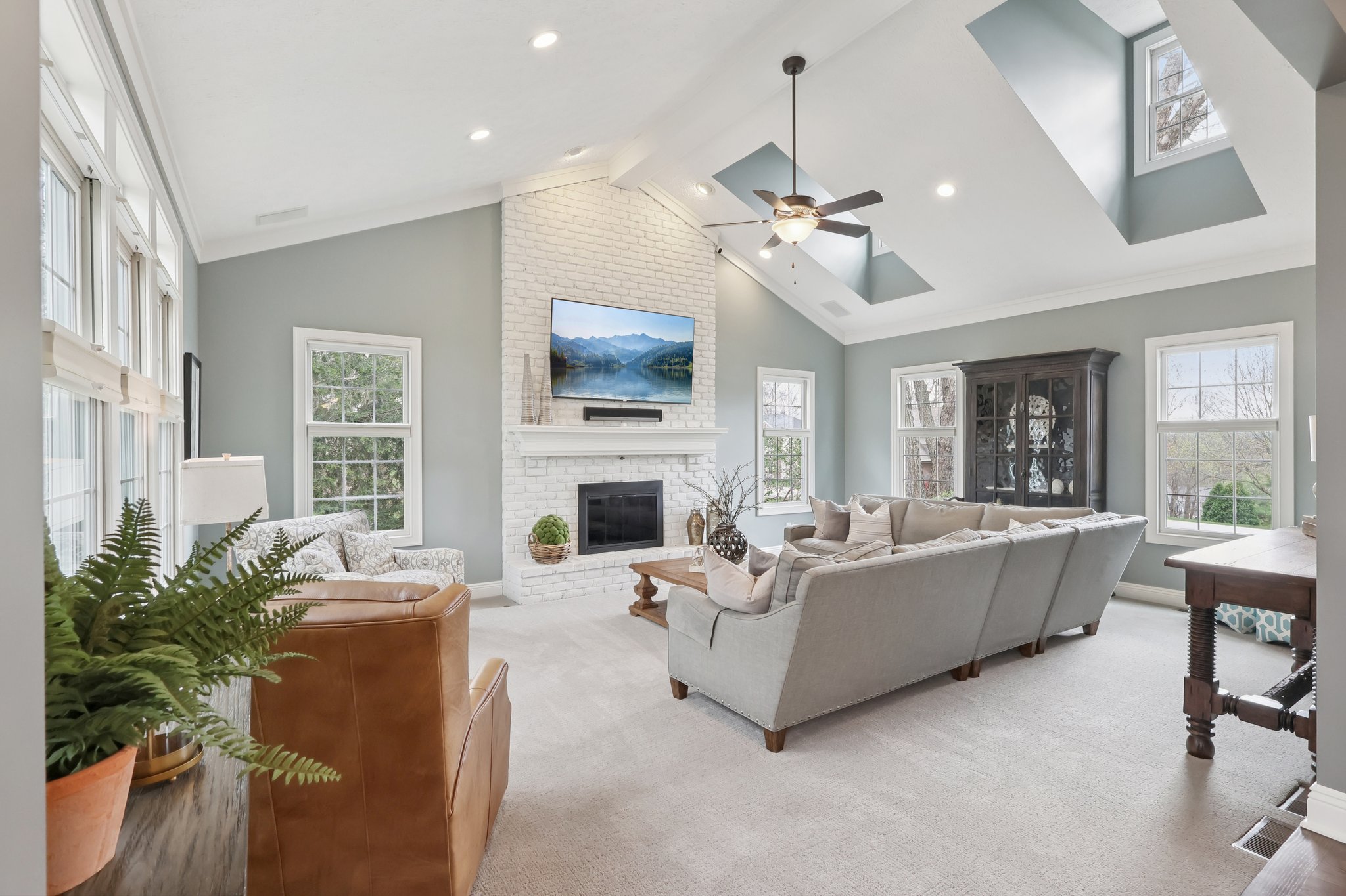 Stonebridge Blvd-S1404-010.jpg