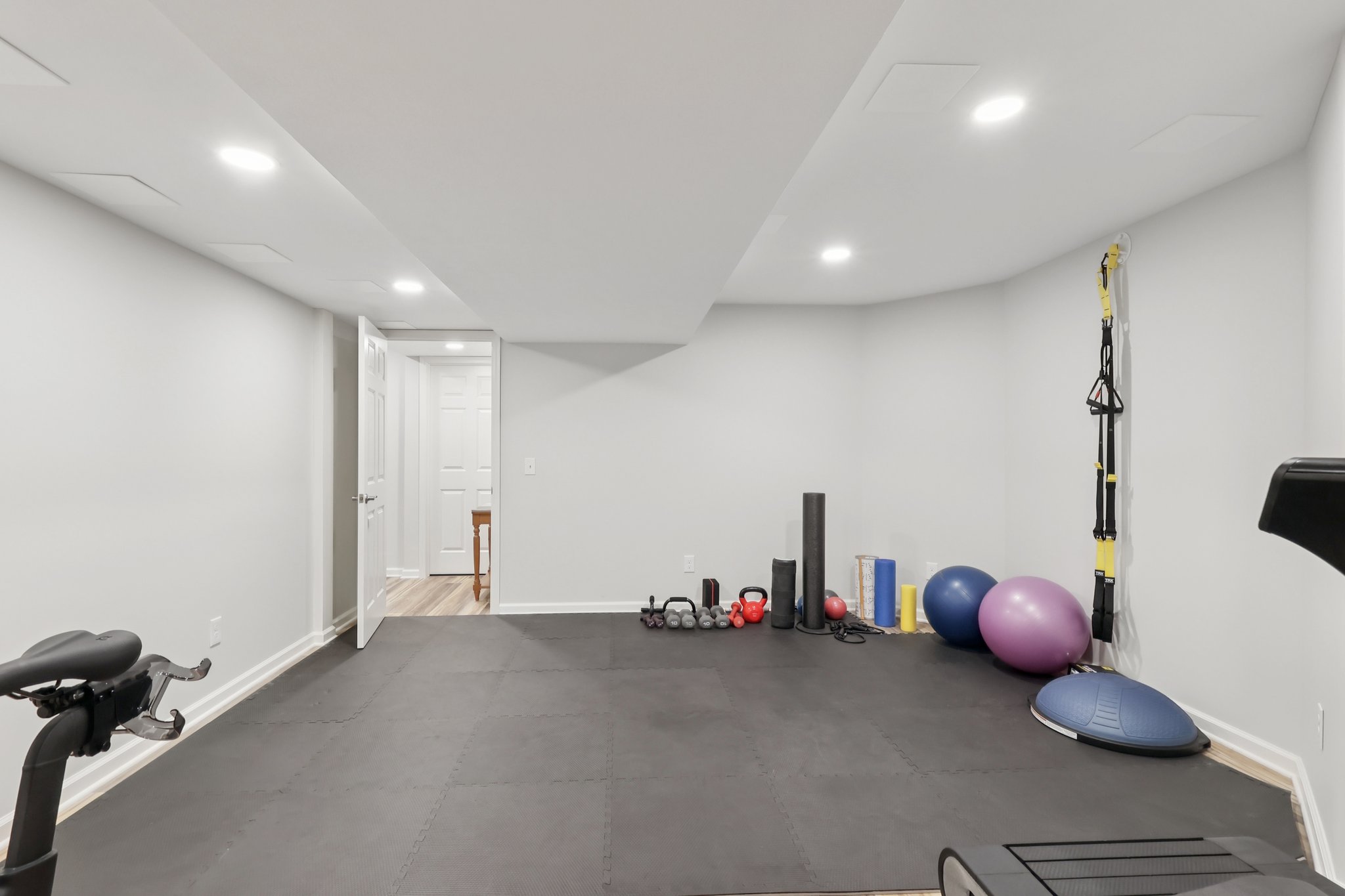 Stonebridge Blvd-S1404-035.jpg