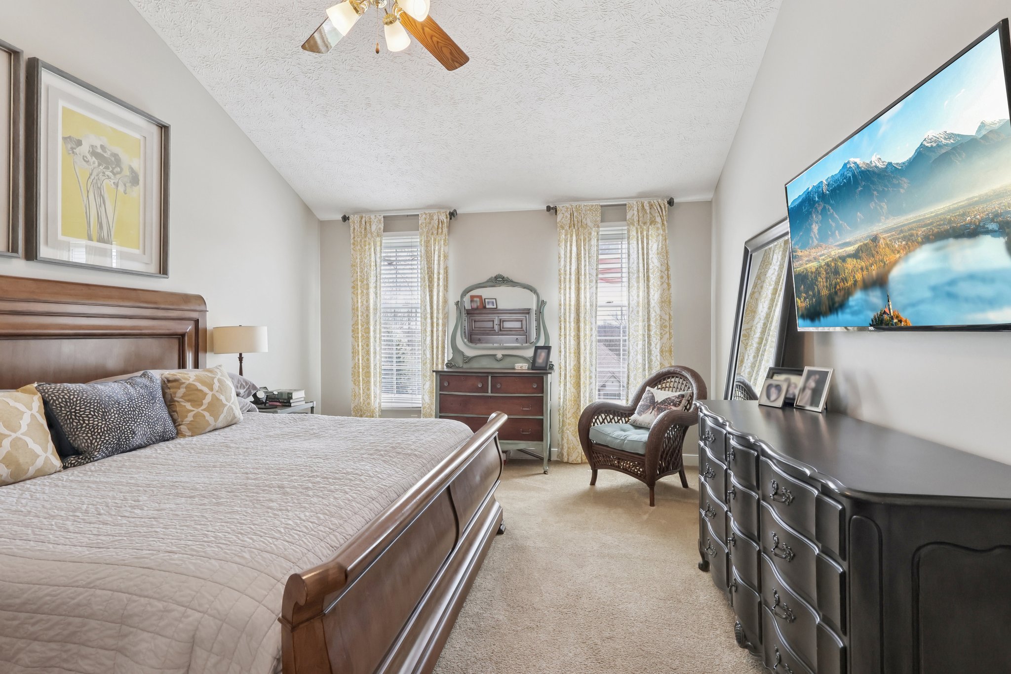 Stonebridge Blvd-S1404-042.jpg