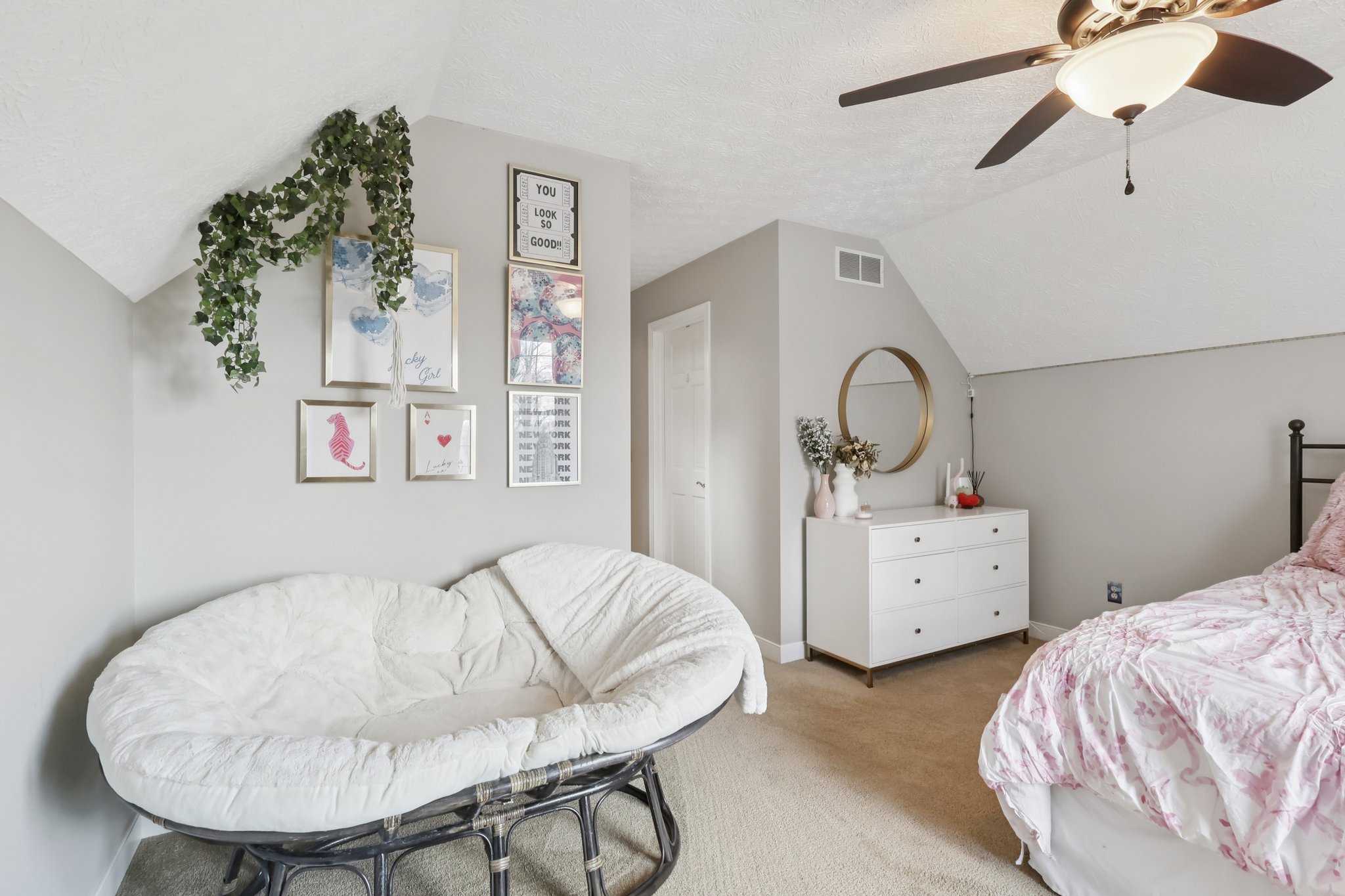 Stonebridge Blvd-S1404-054.jpg