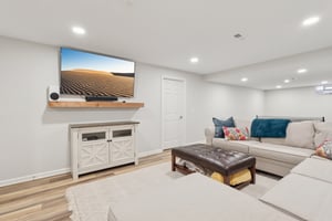 Stonebridge Blvd-S1404-013.jpg