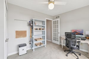 Stonebridge Blvd-S1404-056.jpg