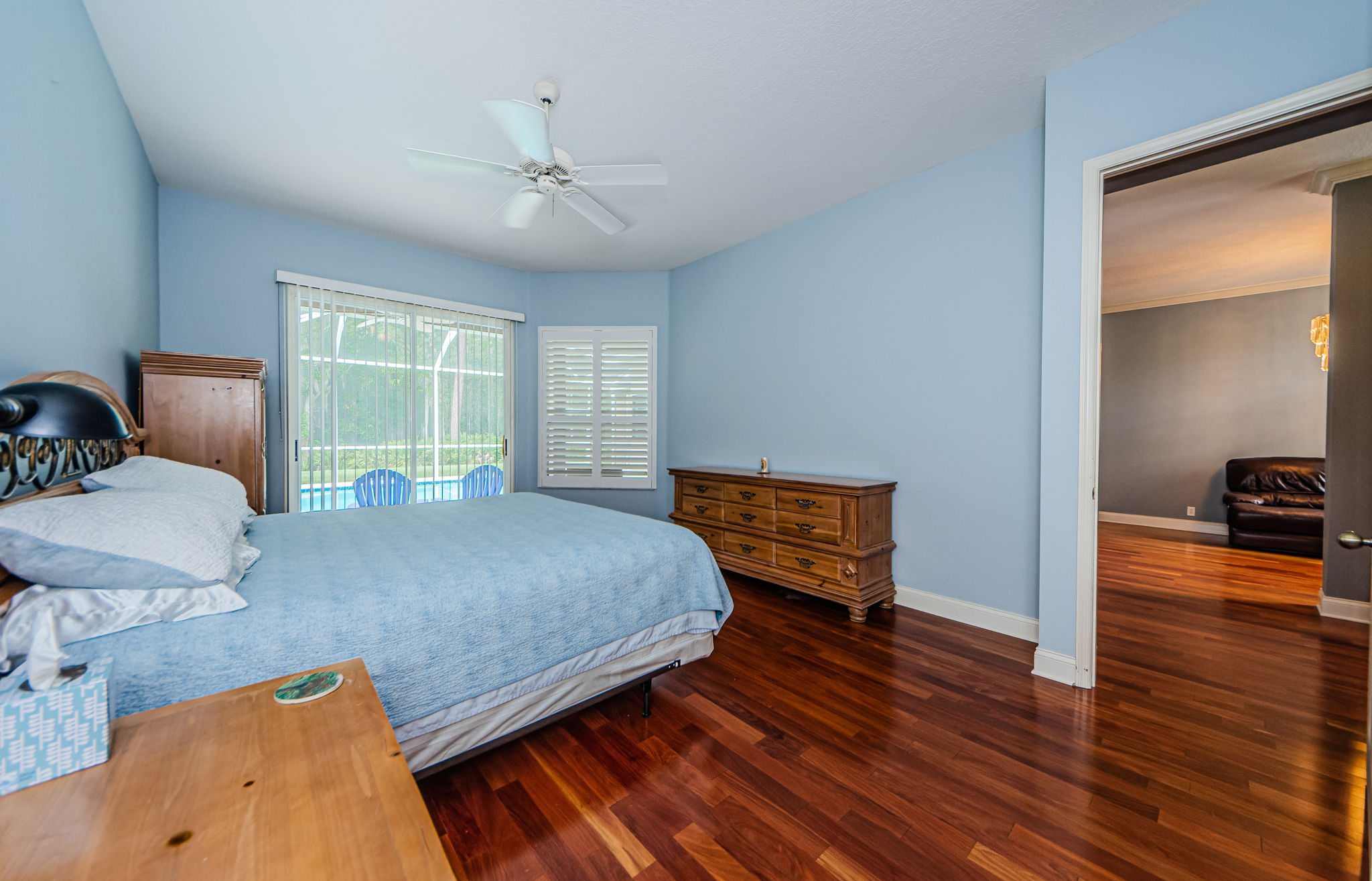 Master Bedroom 1c