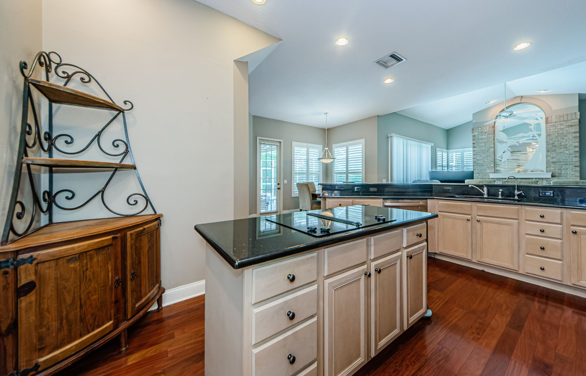 Kitchen 6-2