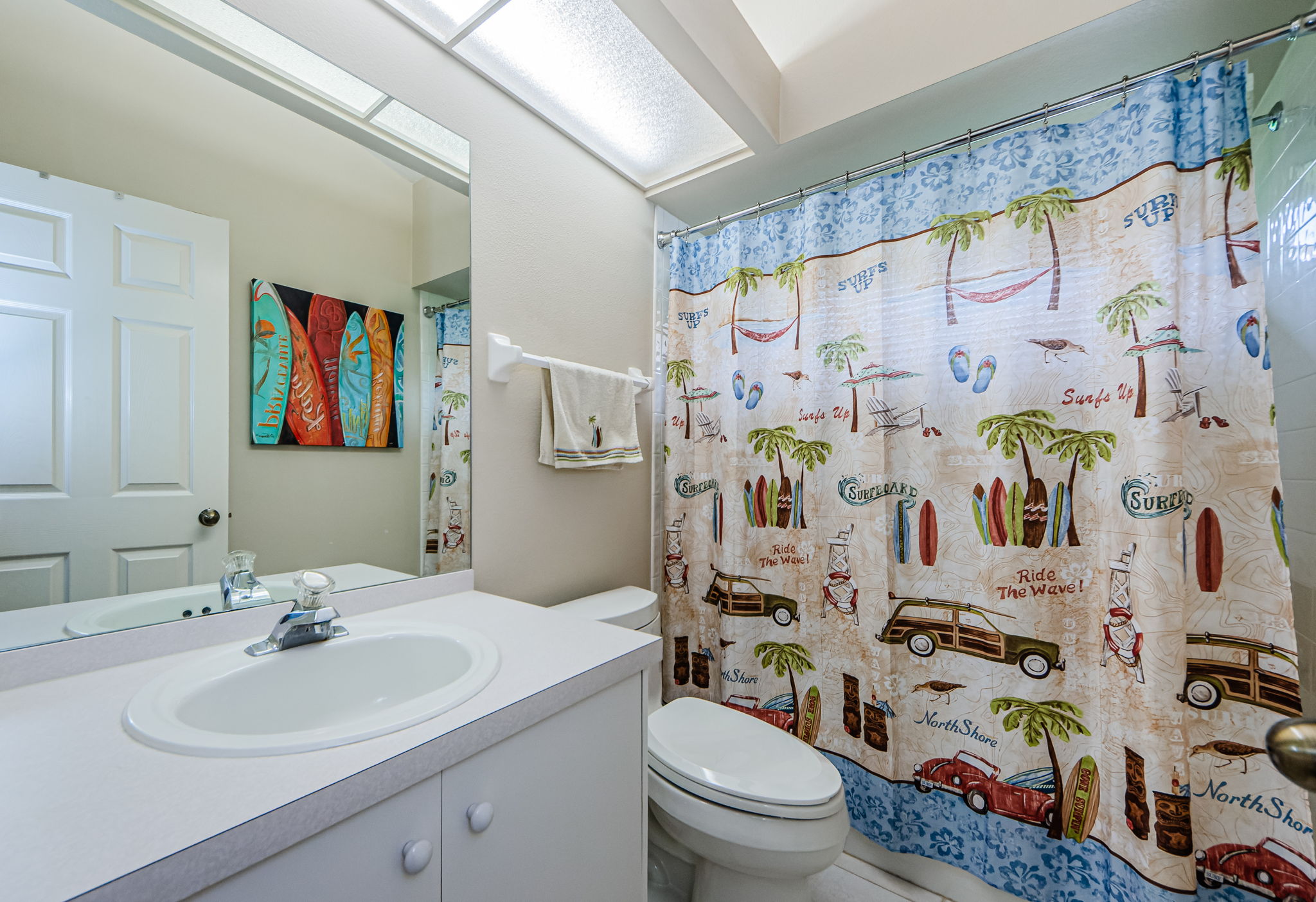 Bathroom 2a-2
