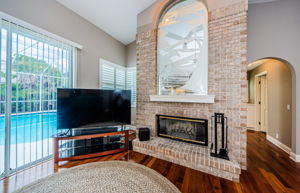 Family Room 4