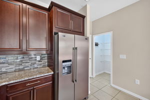 Kitchen 4 of 4