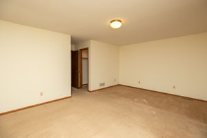 18-Primary Bedroom