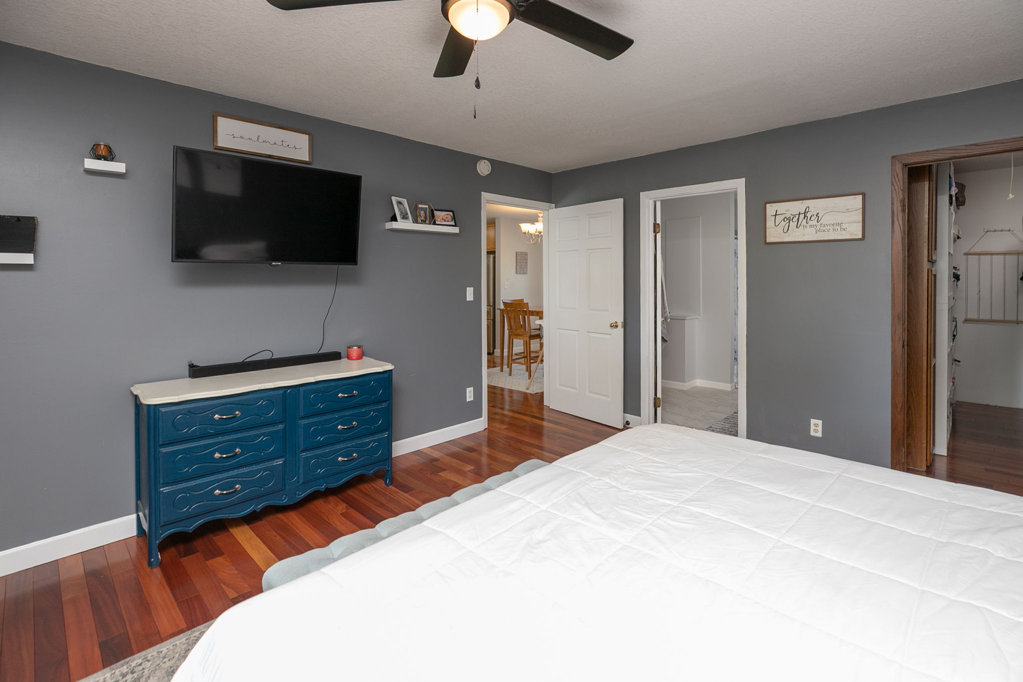 14-Primary Bedroom