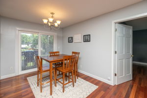 06-Dining Room