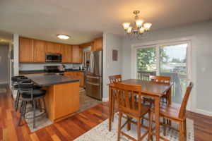 07-Dining Room
