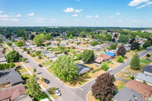  Photo 47