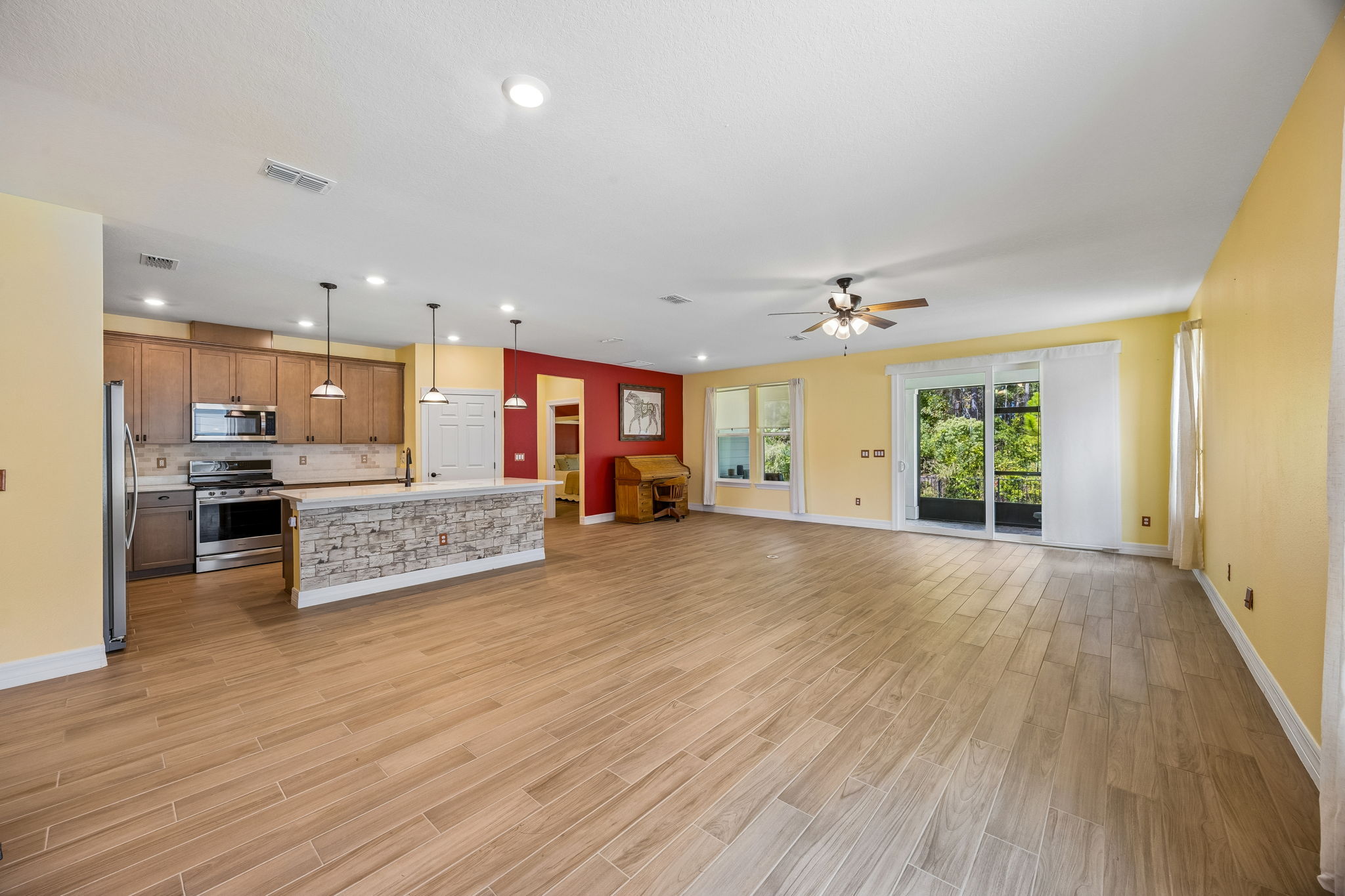 Living/Dining Room