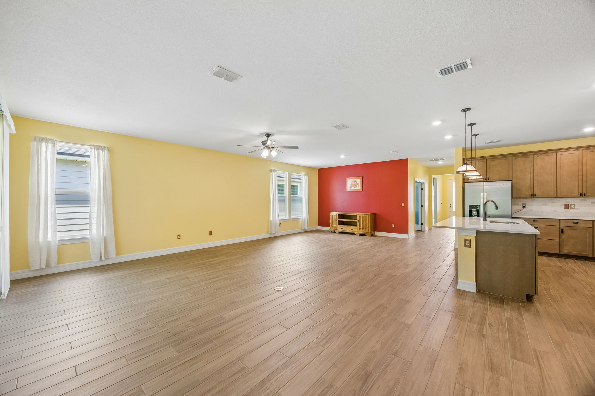 Living/Dining Room