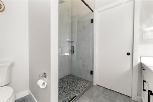  Photo 24