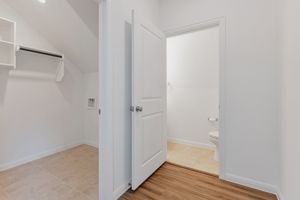  Photo 37