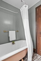 Upper Bath