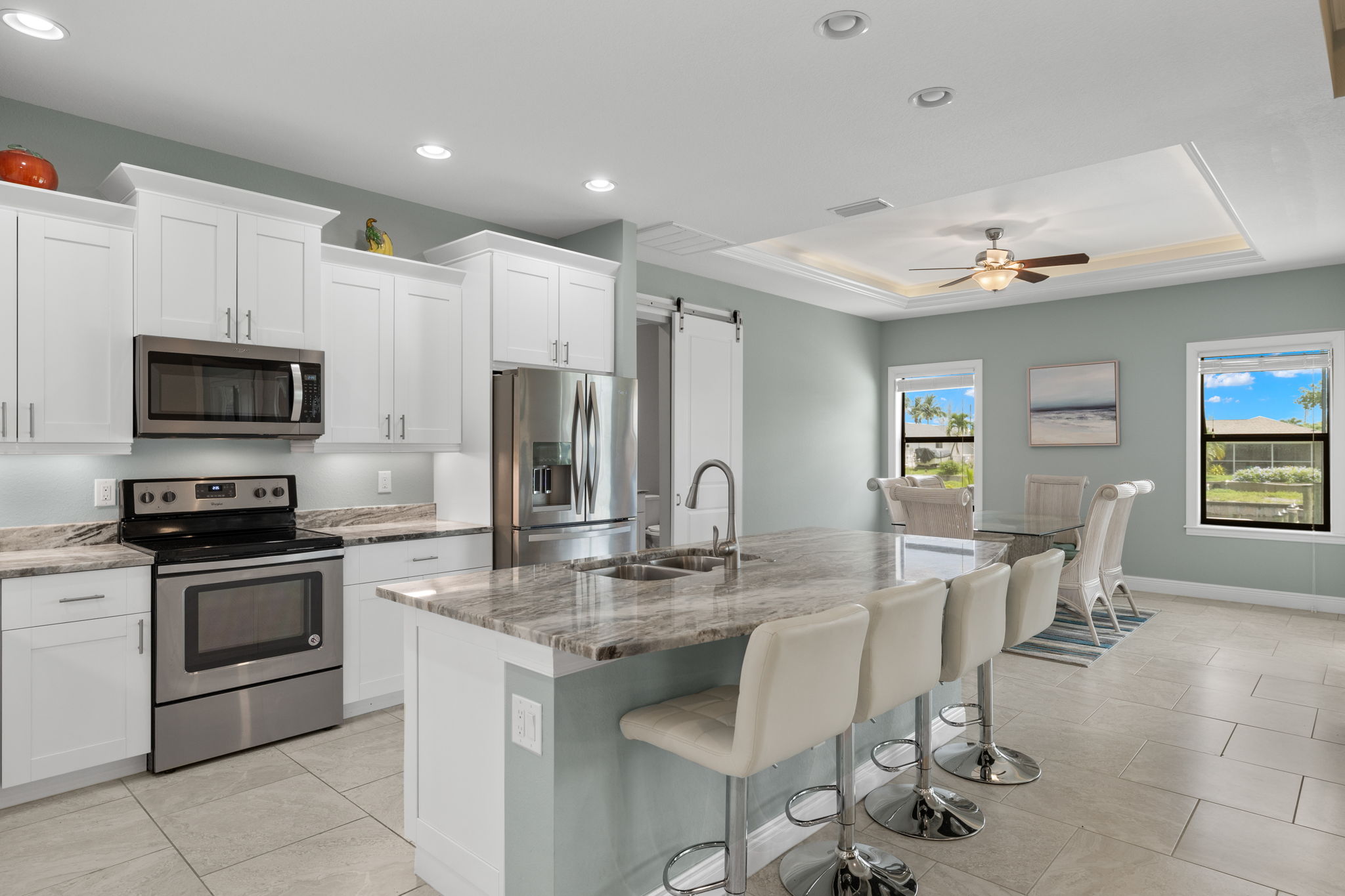 Kitchen 2 of 3