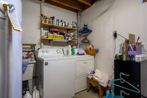  Photo 37