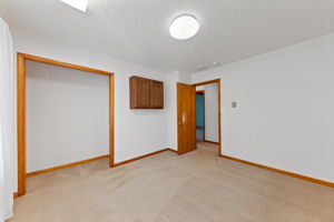  Photo 35