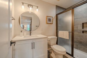  Photo 101