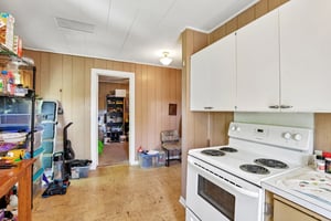 W Lake St-S0406-026.jpg