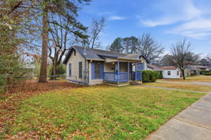Short-Term Rentals real estate media in North Little Rock, Arkansas by Avery & Bryant