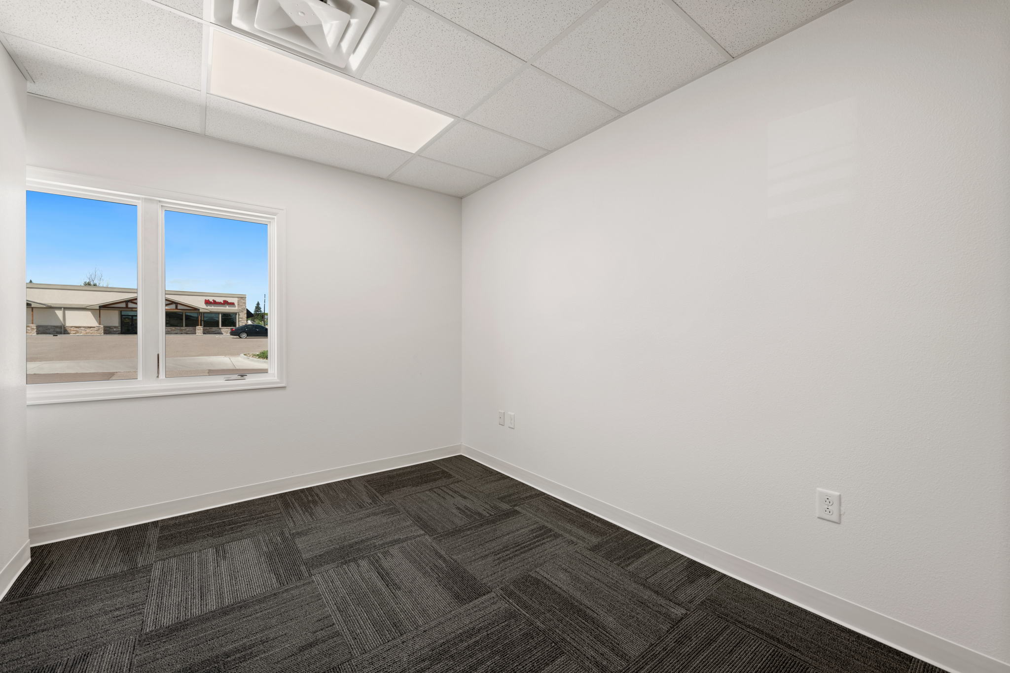 4081 Laramie St, Cheyenne, WY 82001, USA Photo 14