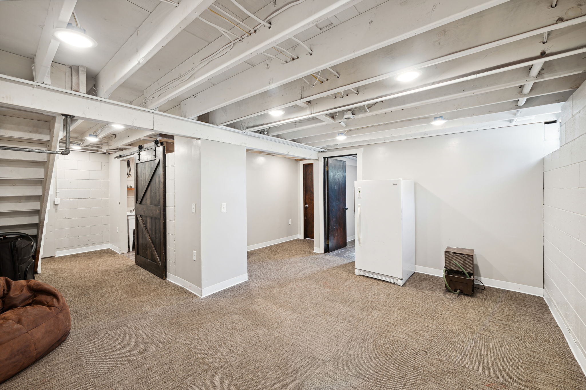 19_Interior