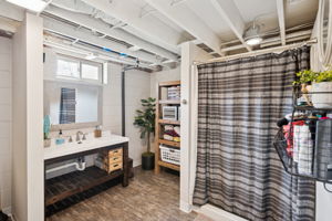 20_Interior