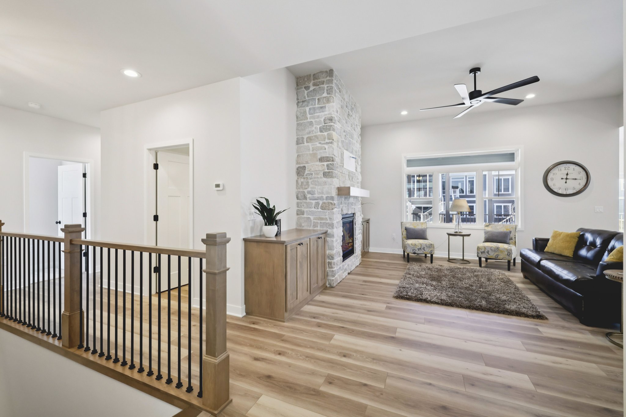 Hanover Dr-S1402-010.jpg