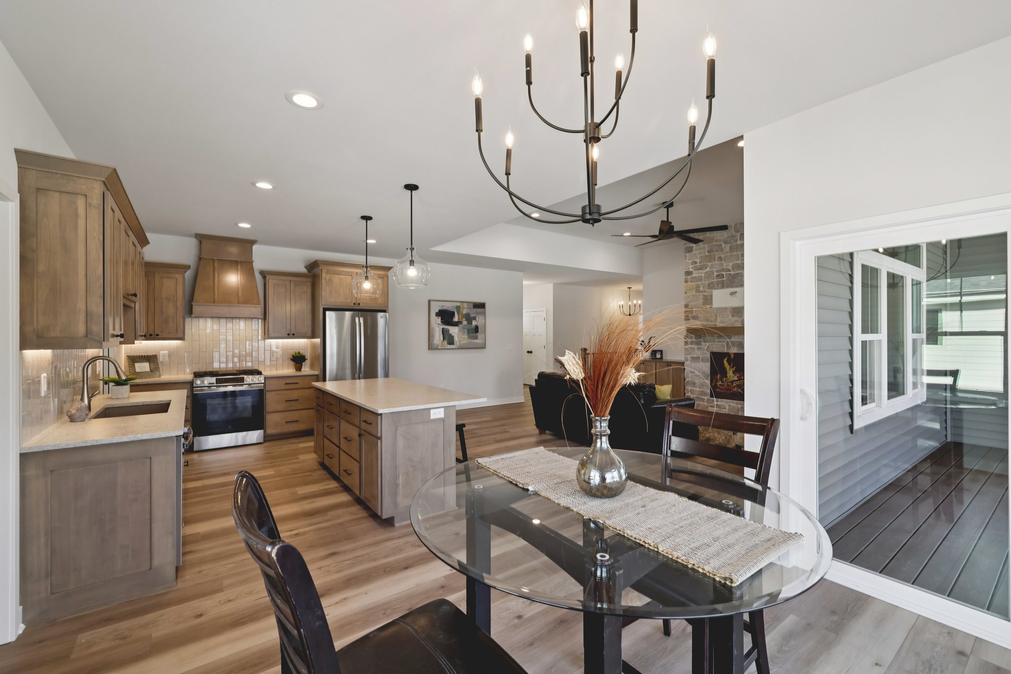 Hanover Dr-S1402-018.jpg