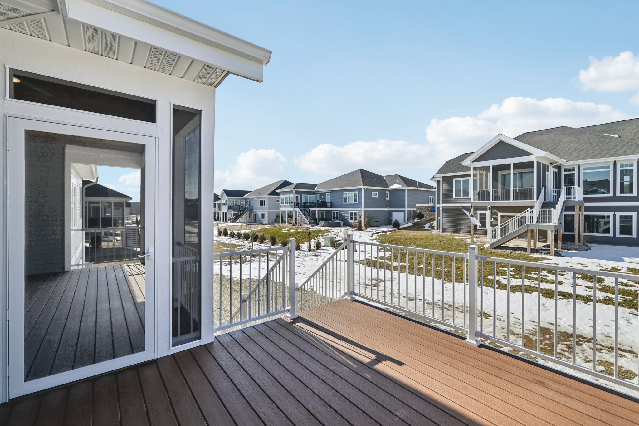 Hanover Dr-S1402-046.jpg